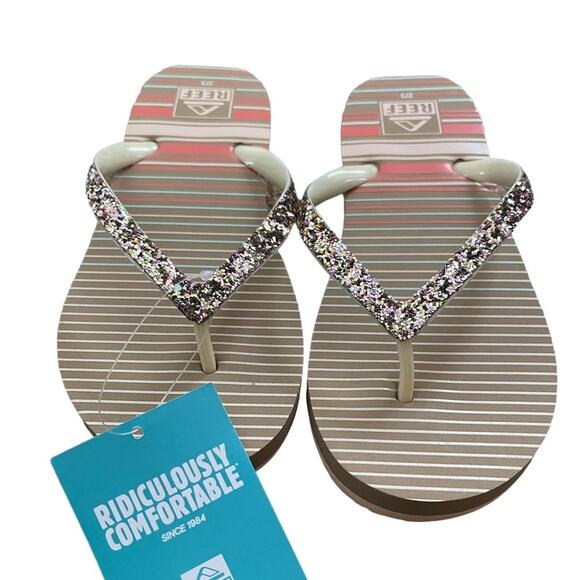 Reef Kids Stargazer Flip Flops Size 2/3 NWT - Picture 2 of 5